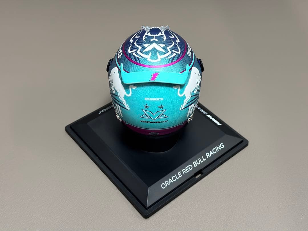 マックス・フェルスタッペン　2023 マイアミGP ヘルメット　1/4スケール
