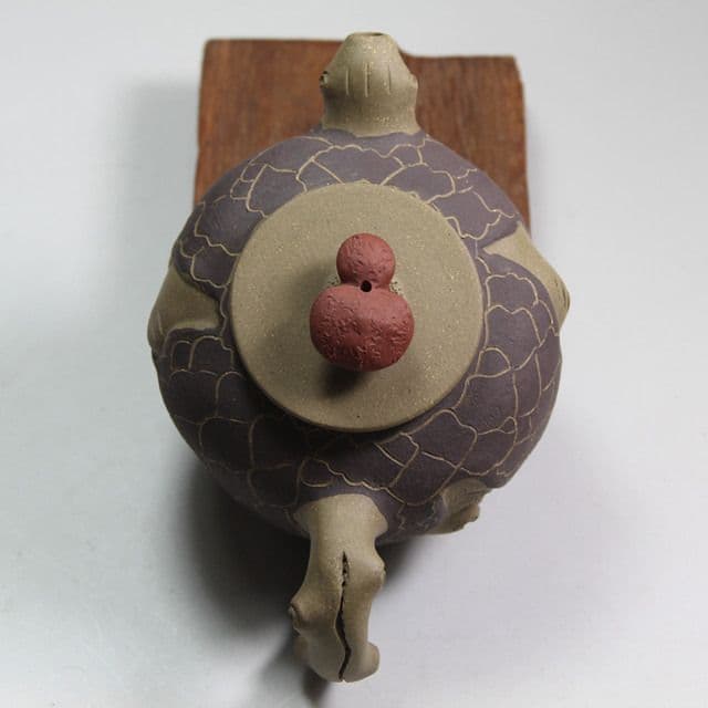 2色の霊芝を春に供紫砂壺 中国宜興 紫泥急須・茶壺・茶道具