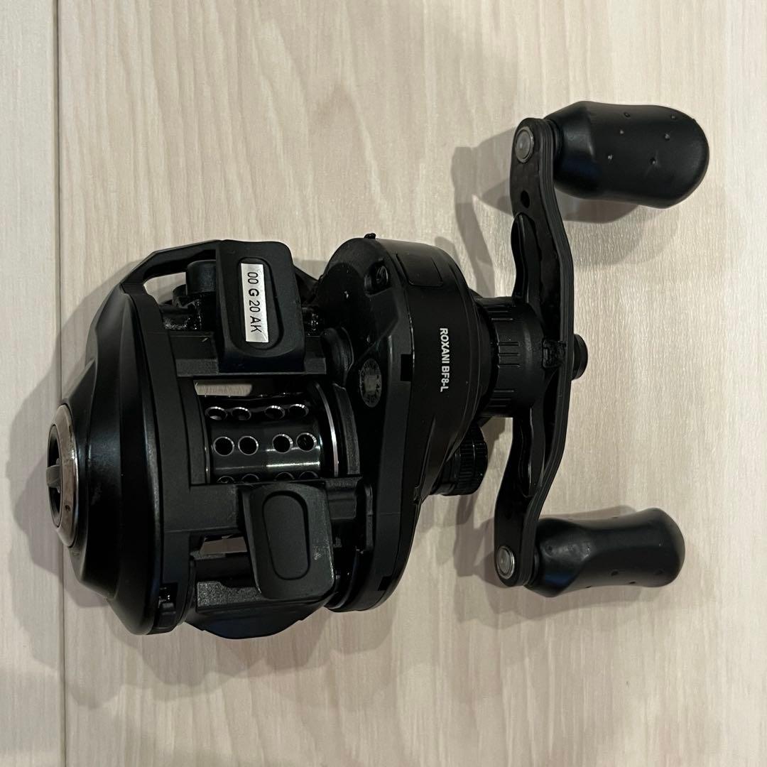 リール AbuGurcia ROXANI BF8-L