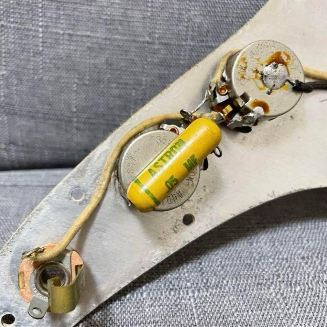 Fender Musicmaster 1959 ハカランダ