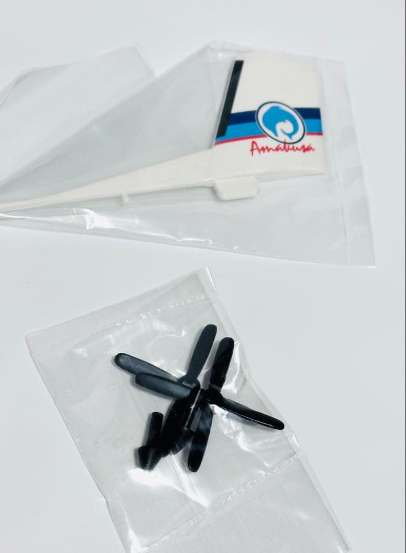 エバーライズ 1/100 DHC8-100 天草エアライン