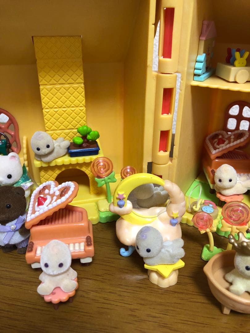 シルバニアファミリーおかしの家 小さな妖精たち 赤ちゃんセット