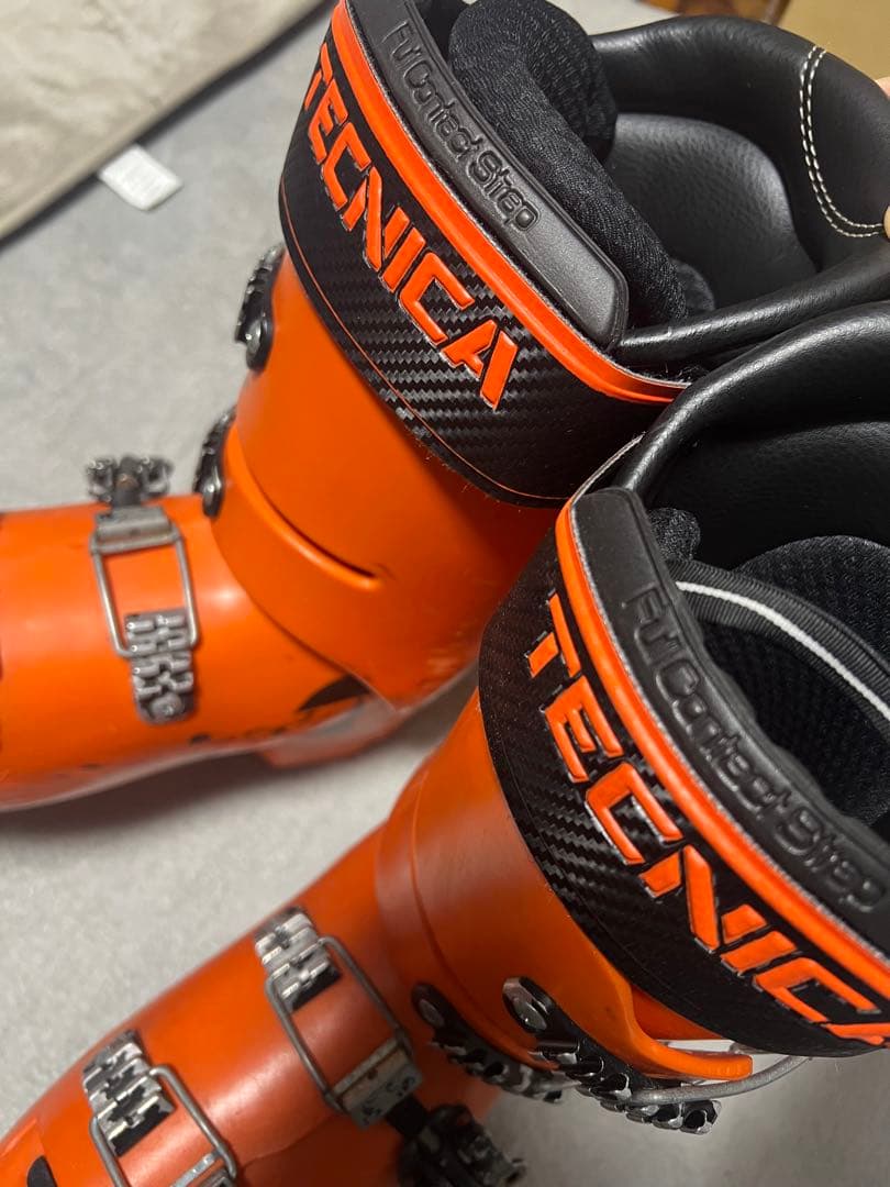 TECNICA FIREBIRD WC130ソール長305mm スキーブーツ