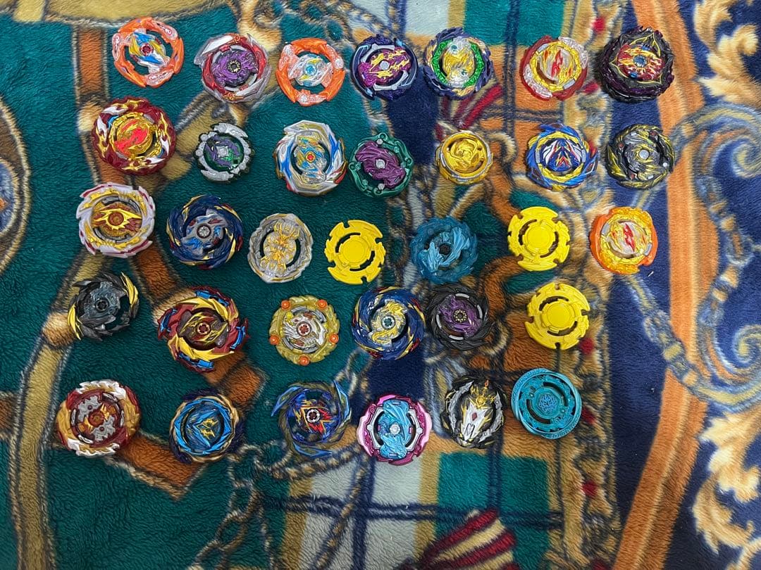 ベイブレードバースト 引退品