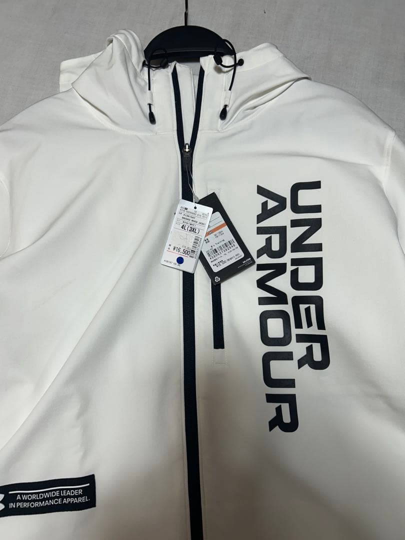 UNDER ARMOUR 防水パーカー 3XL 未使用 白 トレーニング