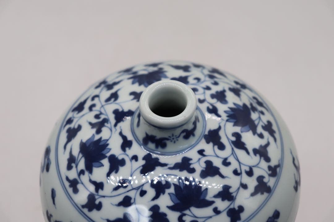 中国　染付　龍紋瓶　送料込み1130