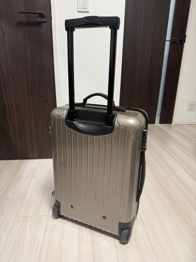 RIMOWA サルサ 35L 2輪 機内持ちサイズ