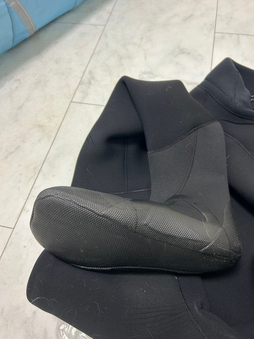 DOVE フルスーツ ブラックMサイズ