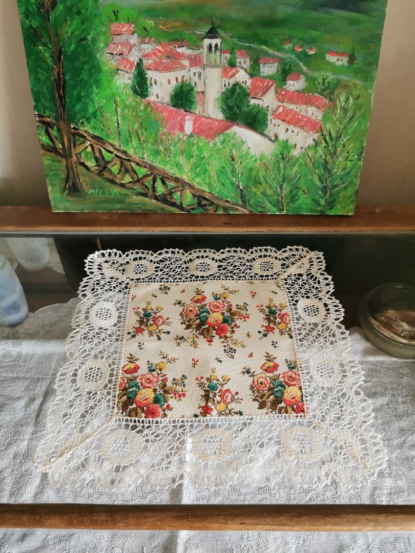 アンティーク 南仏プロヴァンス ボビンレースリネントリム 小花柄の美しいクロス