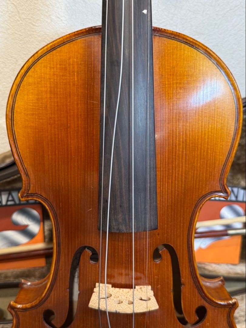 【送料込み】ハルシュタット　バイオリン 本体 ケース付き　付属品あり　4／4