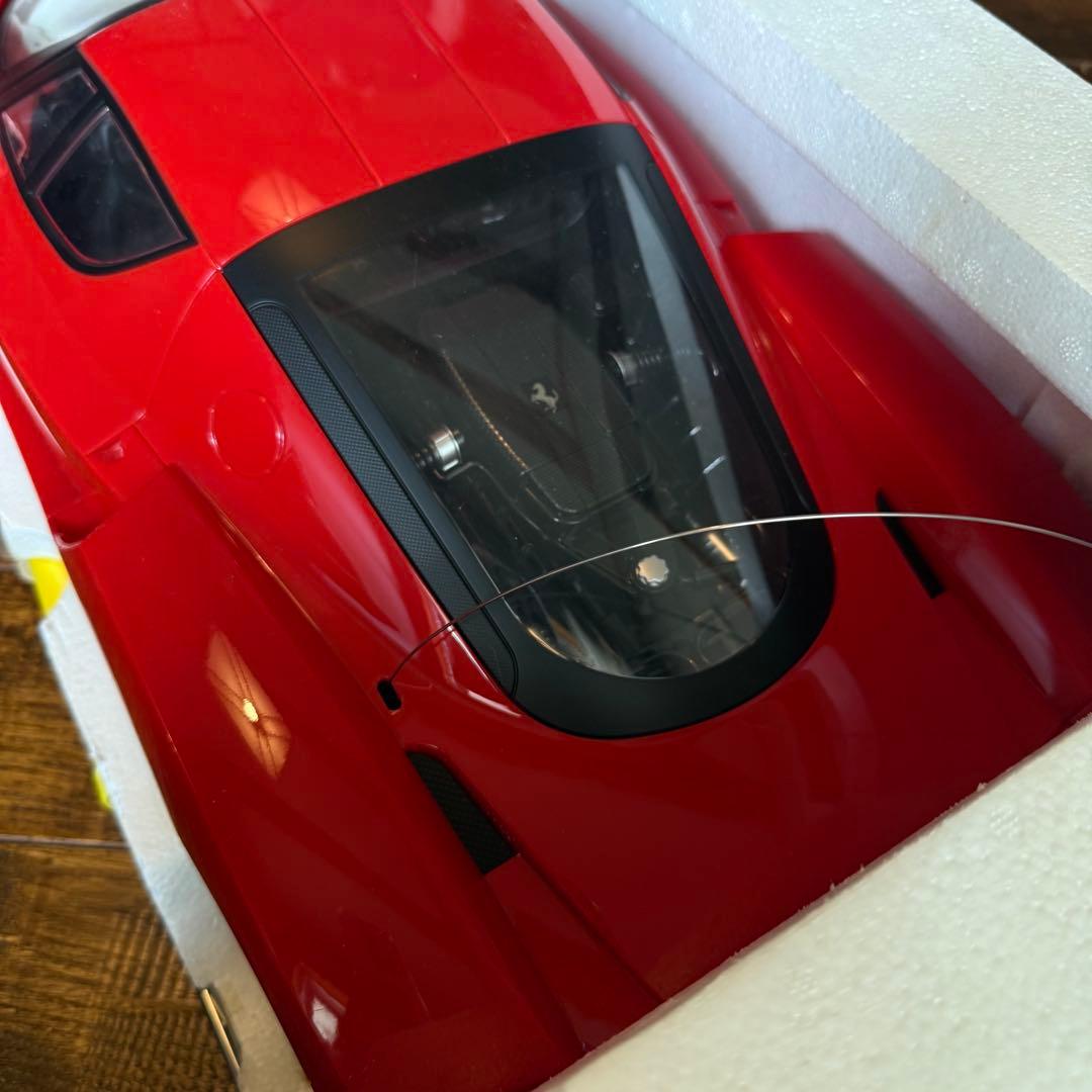 Ferrari ミニカー 赤 1/7 ラジコン　フェラーリ