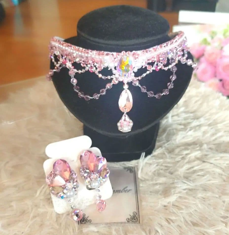 mi様 　大人可愛いピンクのネックレス　イヤリング　社交ダンス　ベリーダンス