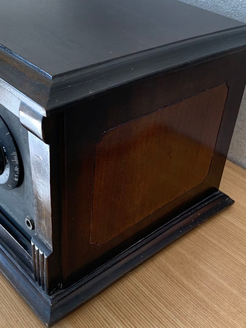 ニュートロダイン　ラジオ　アンティークラジオ　真空管ラジオ