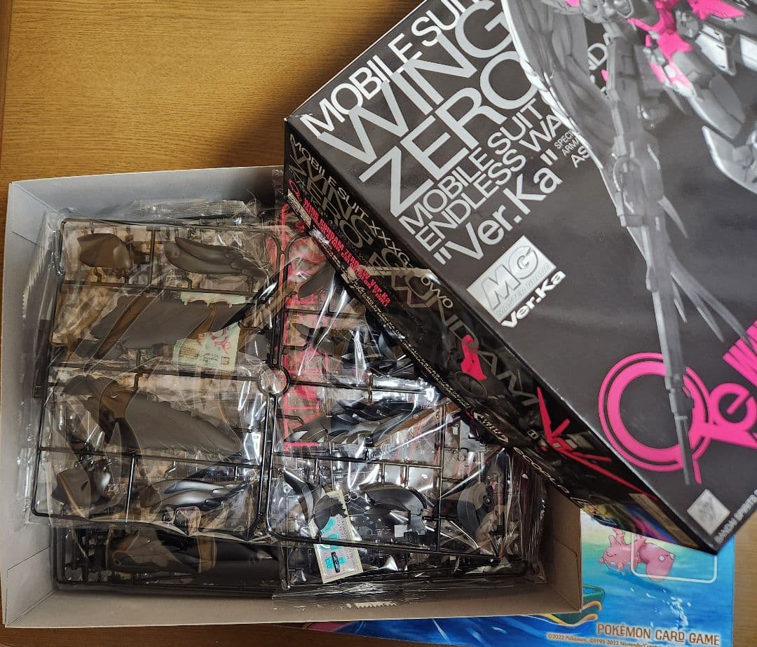 MGウイングガンダムゼロ EW Ver.Ka [リサーキュレーションカラー]