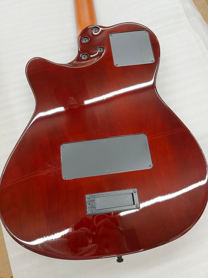 【ハードケース付】 Godin A6 Ultra cognac burst