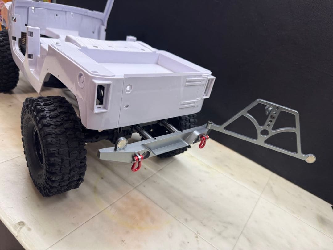 ※1日限定値下げ※axial scx10 IIクローンシャーシ　ボディセット