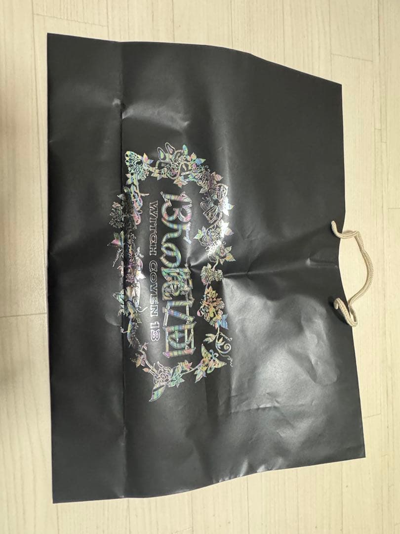 ジブリパーク 魔女の谷 13人の魔女団 ヒン ぬいぐるみ ハウルの動く城