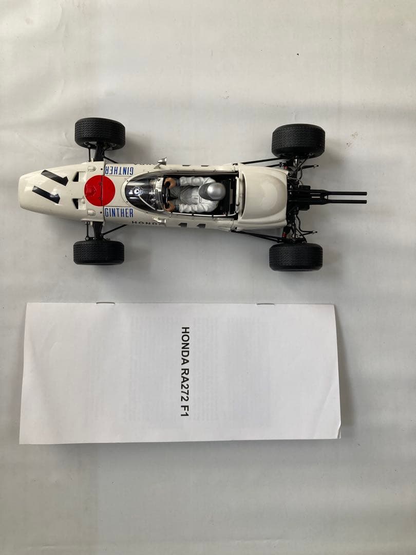 ミニカー AUTOart HONDA RA272 F-1