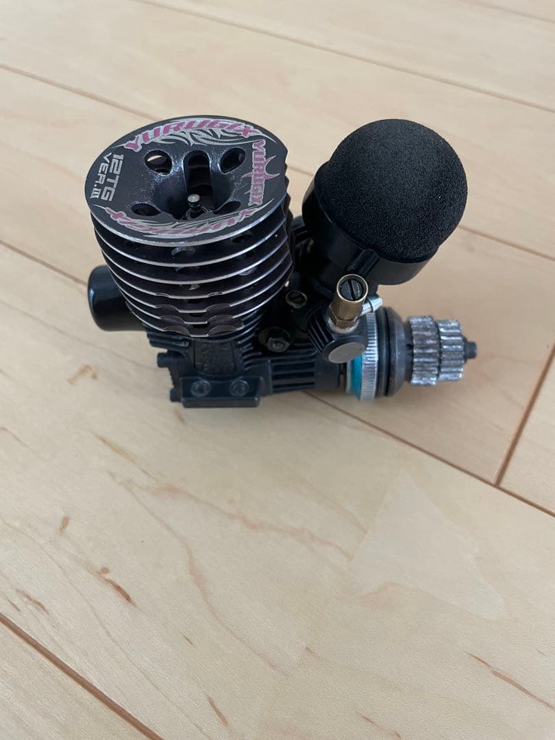 ユルギックス　12TG ver.III エンジン　ラジコンエンジン　O.S