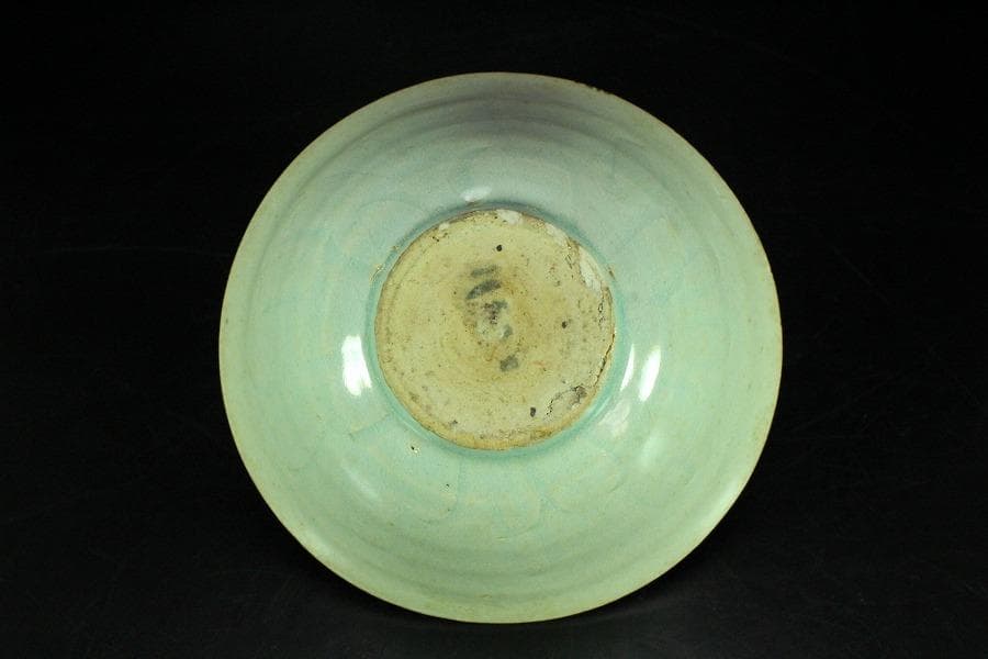 中国美術 青影 刻草紋 碗 茶道具伝来(K-RC995)