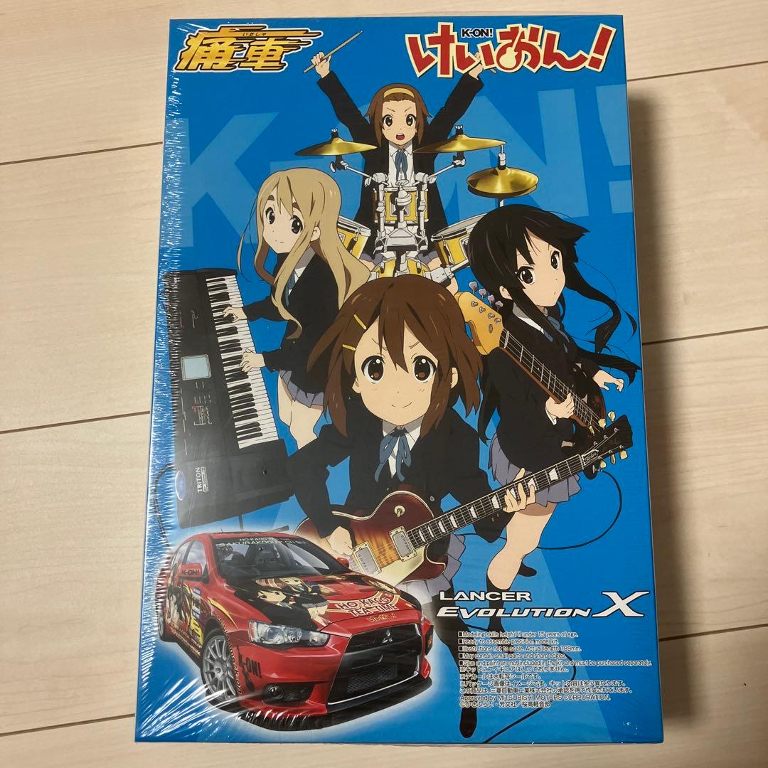 アオシマ　けいおん! ランエボX 痛車