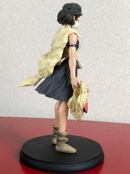 美品‼️ ジブリ　コミニカ　もののけ姫　サン　限定フィギュア