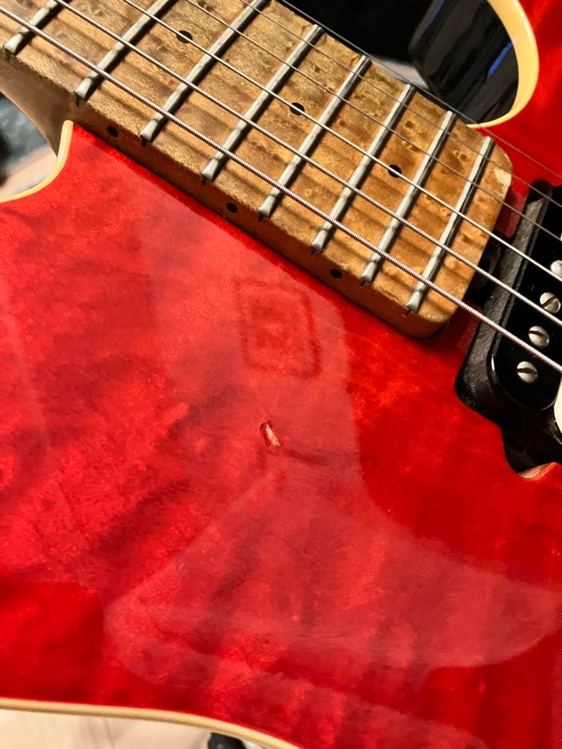 ギター MUSIC MAN AXIS T-RED w/TREM