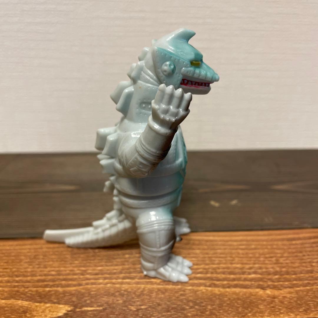 M1号　チタノザウルス　メカゴジラ　ソフビ