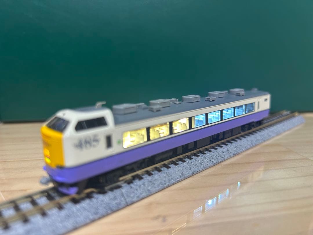 TOMIX JR 485-3000系特急電車(はつかり)基本４両＋増結2両セット