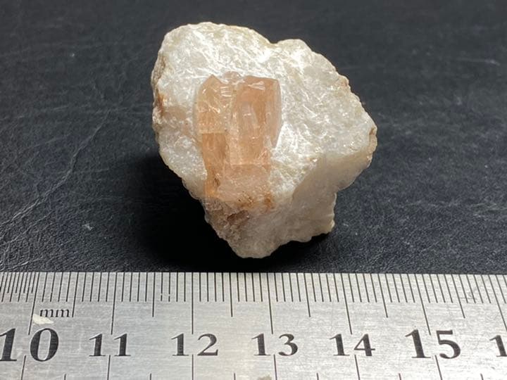 ピンクトパーズ　31g