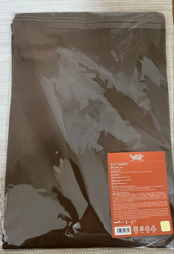 ルセラフィム EASY CRAZY HOT 東京ドームTシャツ XLサイズ