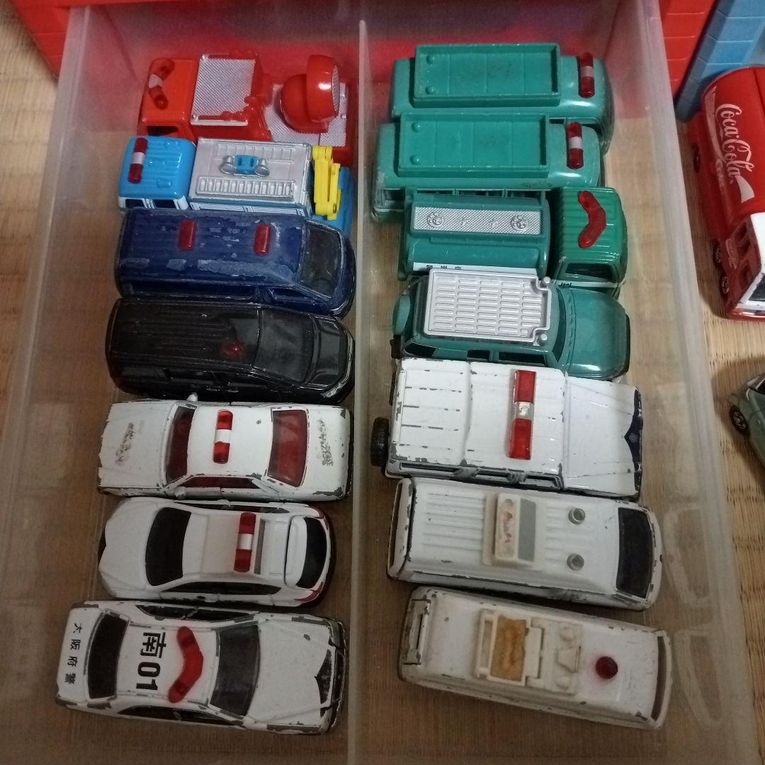 トミカ 199台 まとめ売り 収納駐車場付き