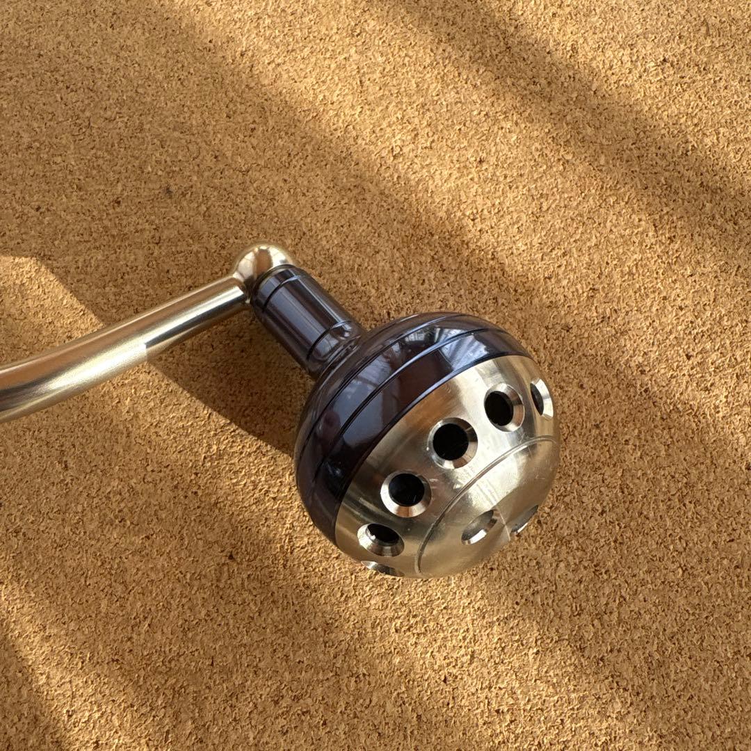 SALTIGA 8000 H スピニングリール