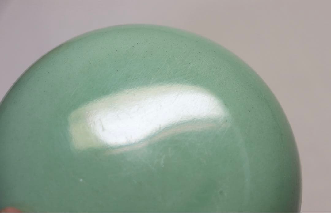 ハ　中国　リンゴ緑釉香合　乾隆年製銘　送料込み0421