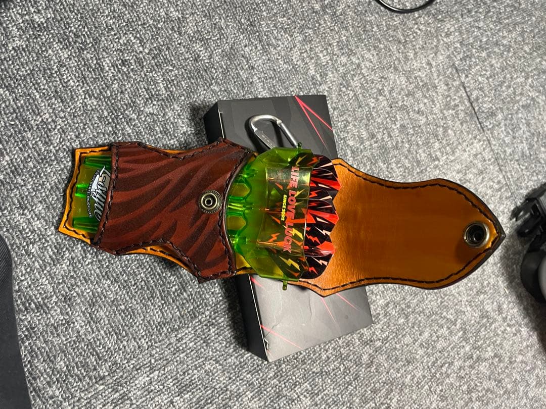 クリスタルワン　ダーツケース