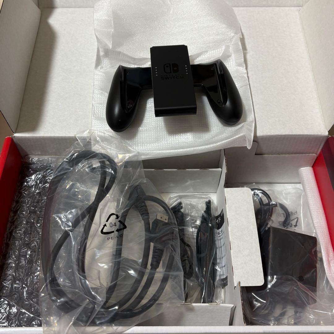 【美品】【付属品完備】Nintendo Switch 本体 グレー