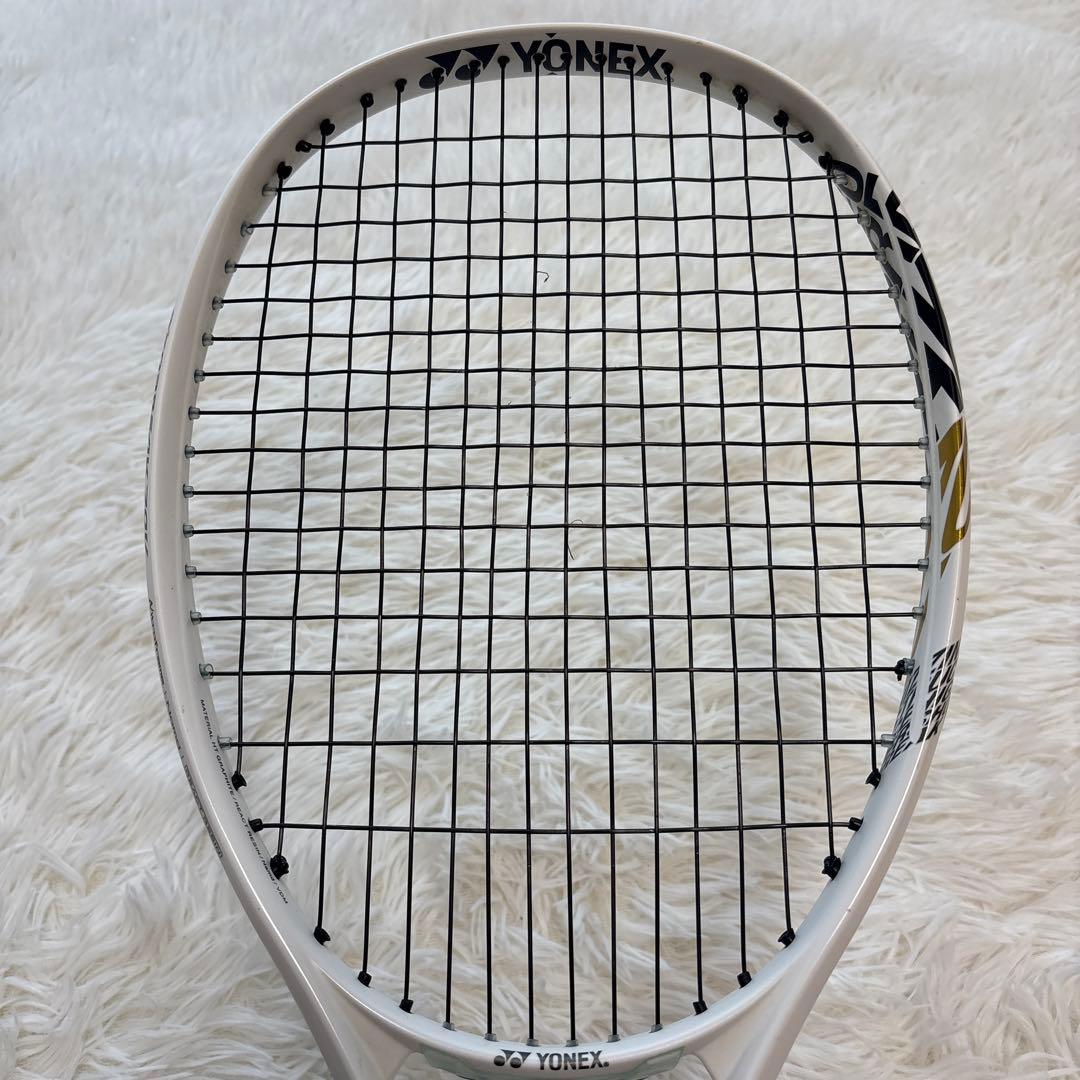 YONEX ソフトテニスラケット　ジオブレイク70V ホワイト　軟式　ヨネックス