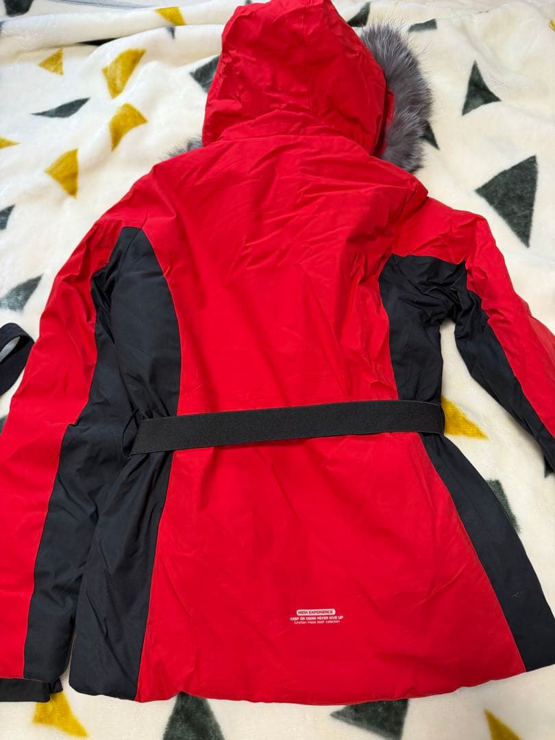 PERFORMAL スキーウェア 赤と黒