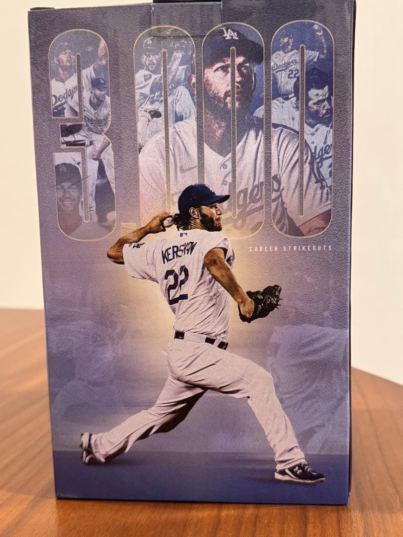 カーショー 3000奪三振 ボブルヘッド➕MVP CAP