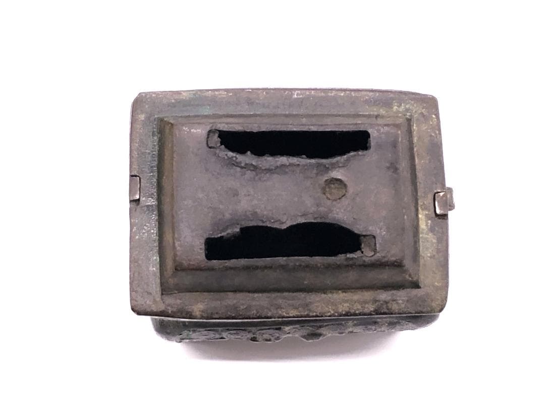 【 東周青銅香炉 】　方形獣胴四つ足　骨董・古玩　蔵出