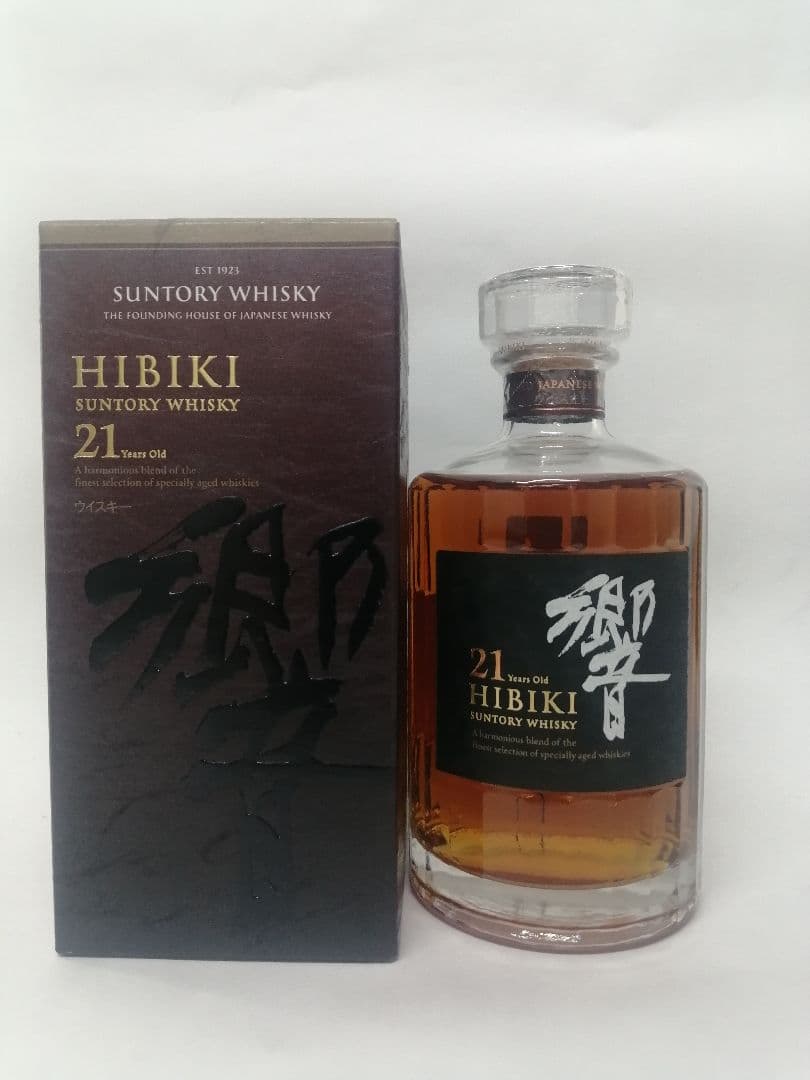 サントリー　響　21年　700ml