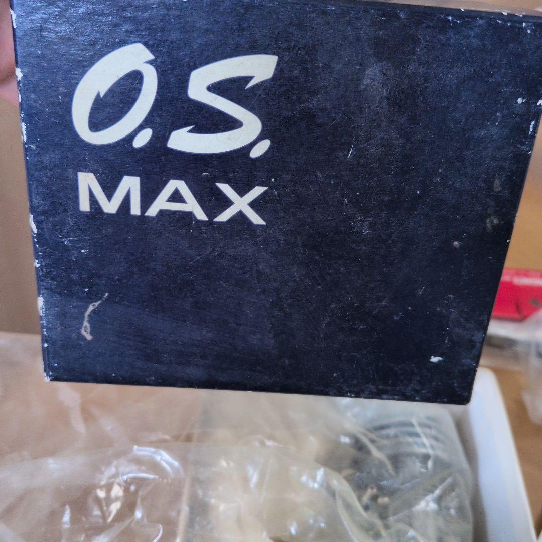 O.S. MAX エンジン10F SR-C 未使用