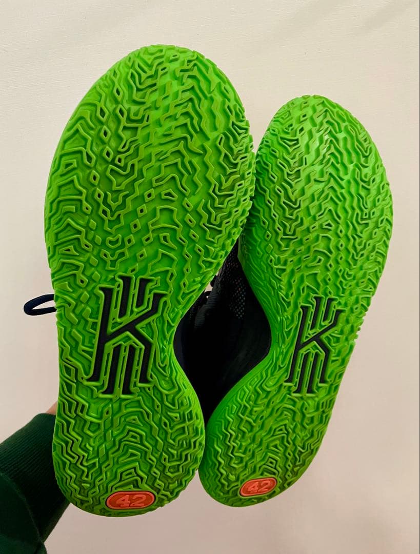 NIKE、カイリー7 EP、26.5センチ