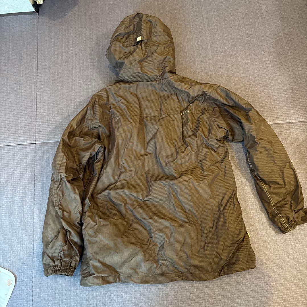 スノーボードウェア　上下セット【グローブ付】