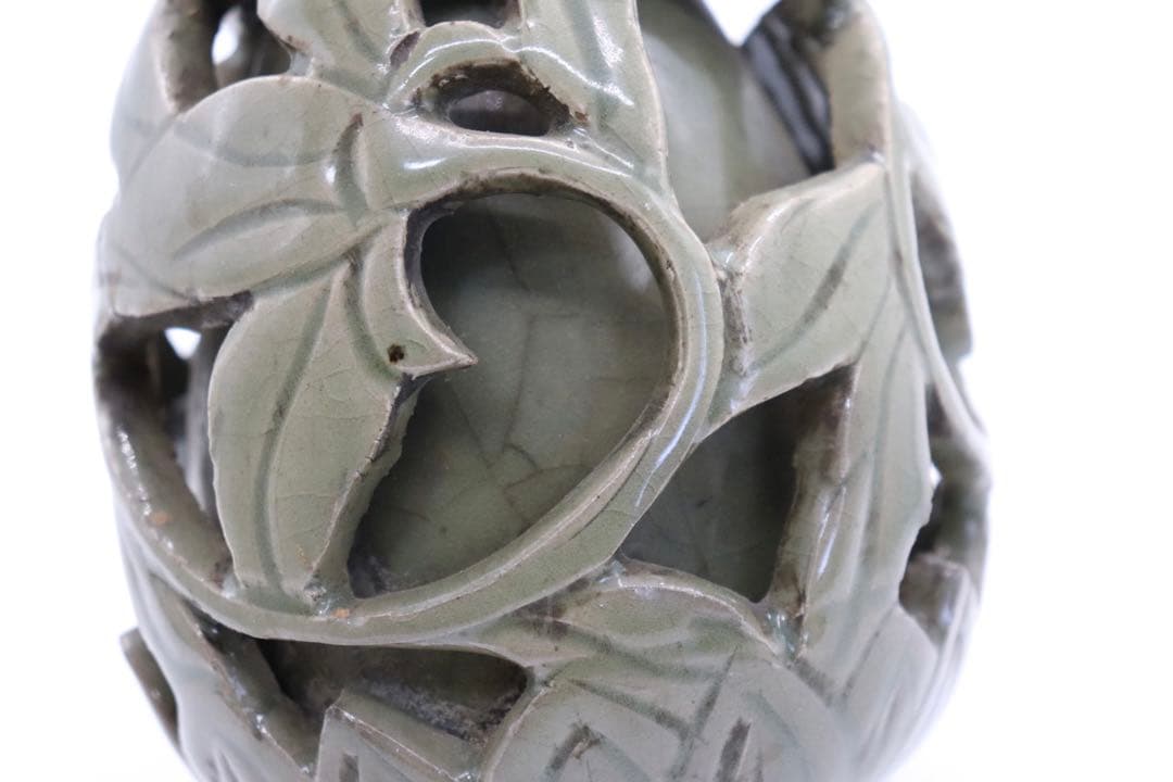 青磁　透花瓶　木箱入れ　送料込み0729