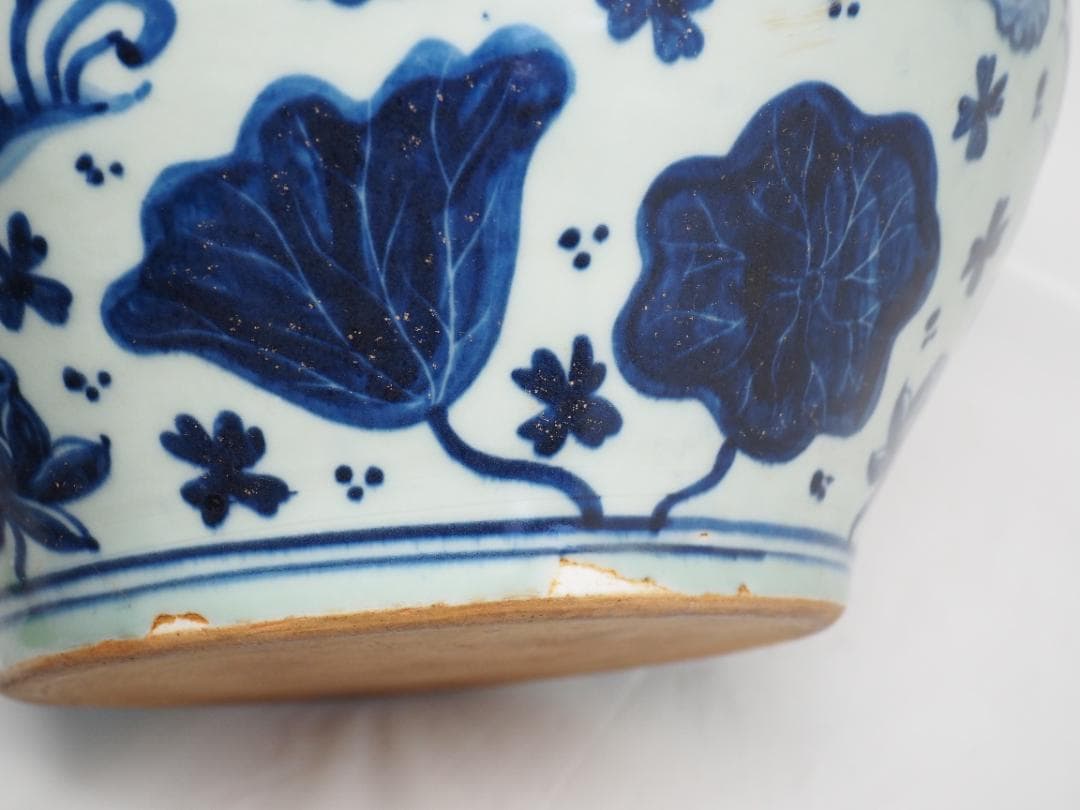 染付　青花　蓮池鴛鴦文　壺　花瓶　中国　-SO