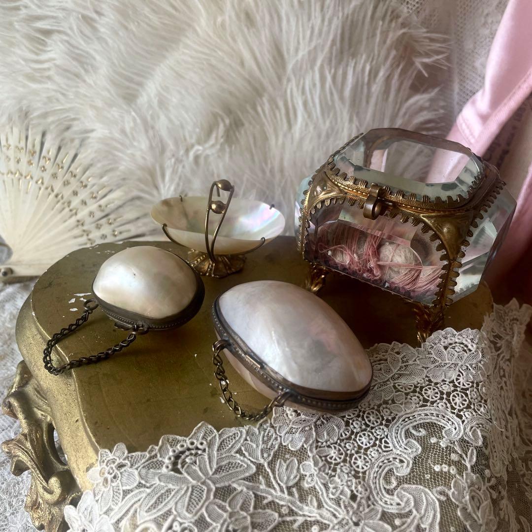 チェーン付きマザーオブパールロザリオケース大　フランスアンティーク　MOPドール