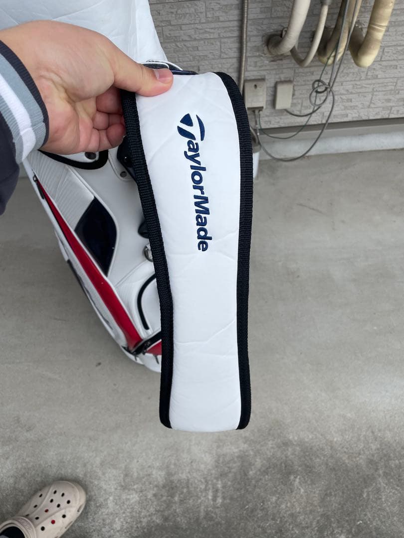 TaylorMade キャディバッグ ホワイト/レッド/ネイビー使用期間10ヶ月