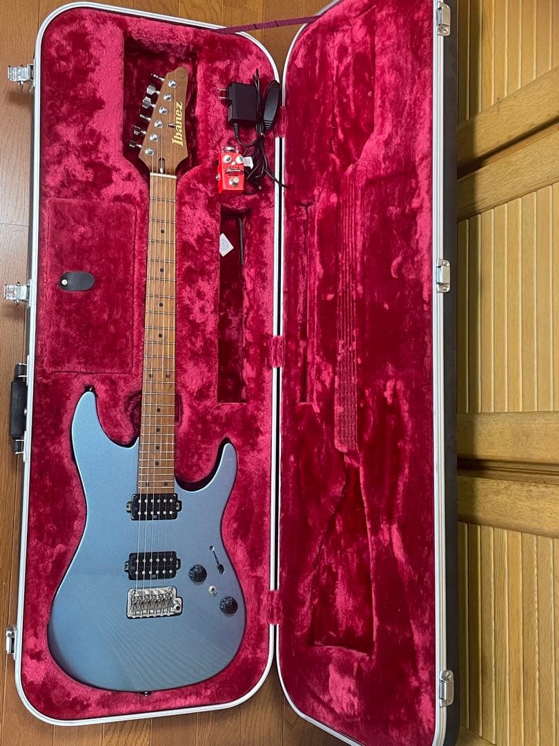 【美品】Ibanez AZ2402 Ice Blue llic＋α