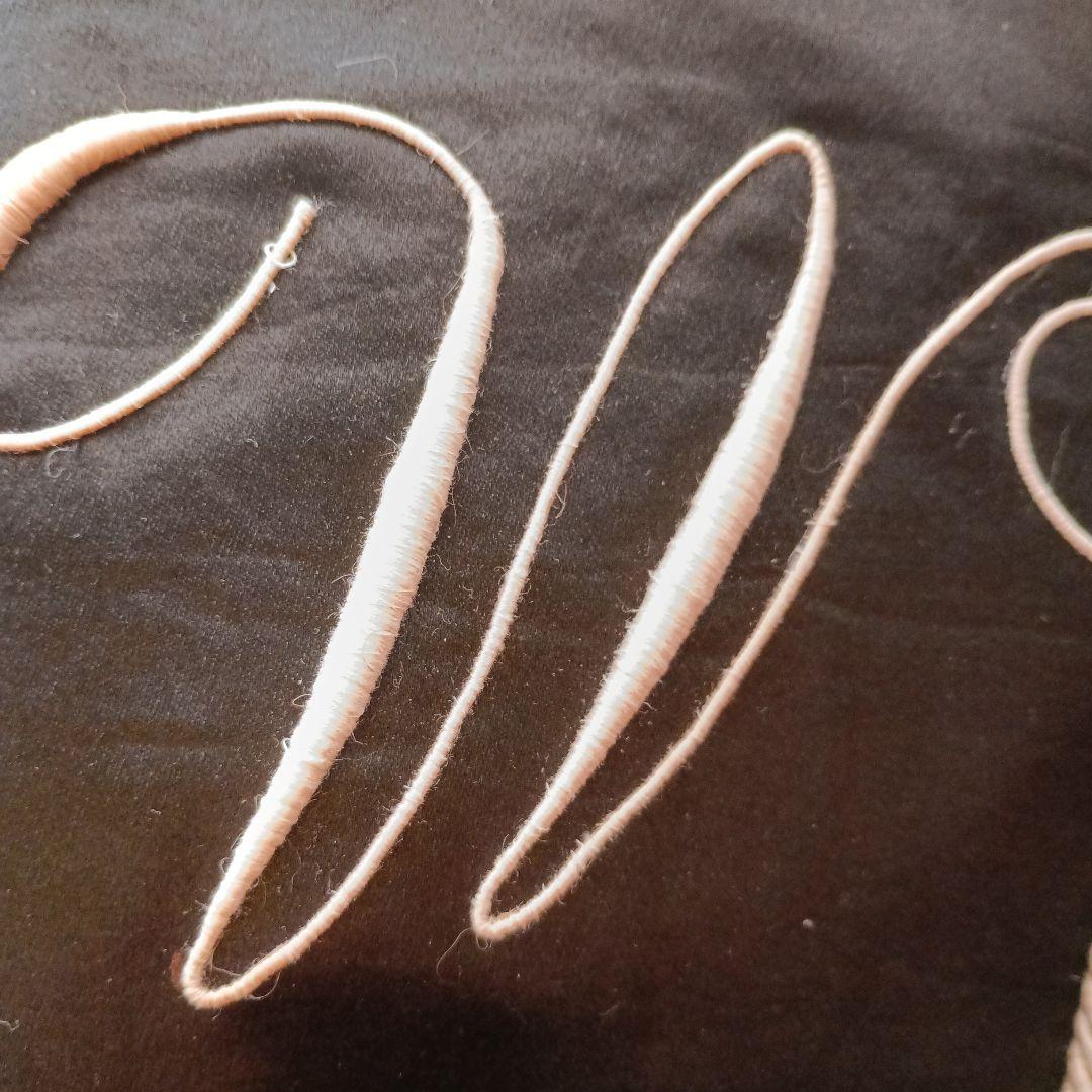 古い素材の小さめクッション　猫とモノグラム2ケセット